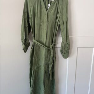 Elegant Green Button Down Dress